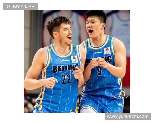 赛后分析:西安篮球队与北京篮球队在比赛中的战术灵活性对比 赛后分析:西安篮球队与北京篮球队在比赛中的战术灵活性对比